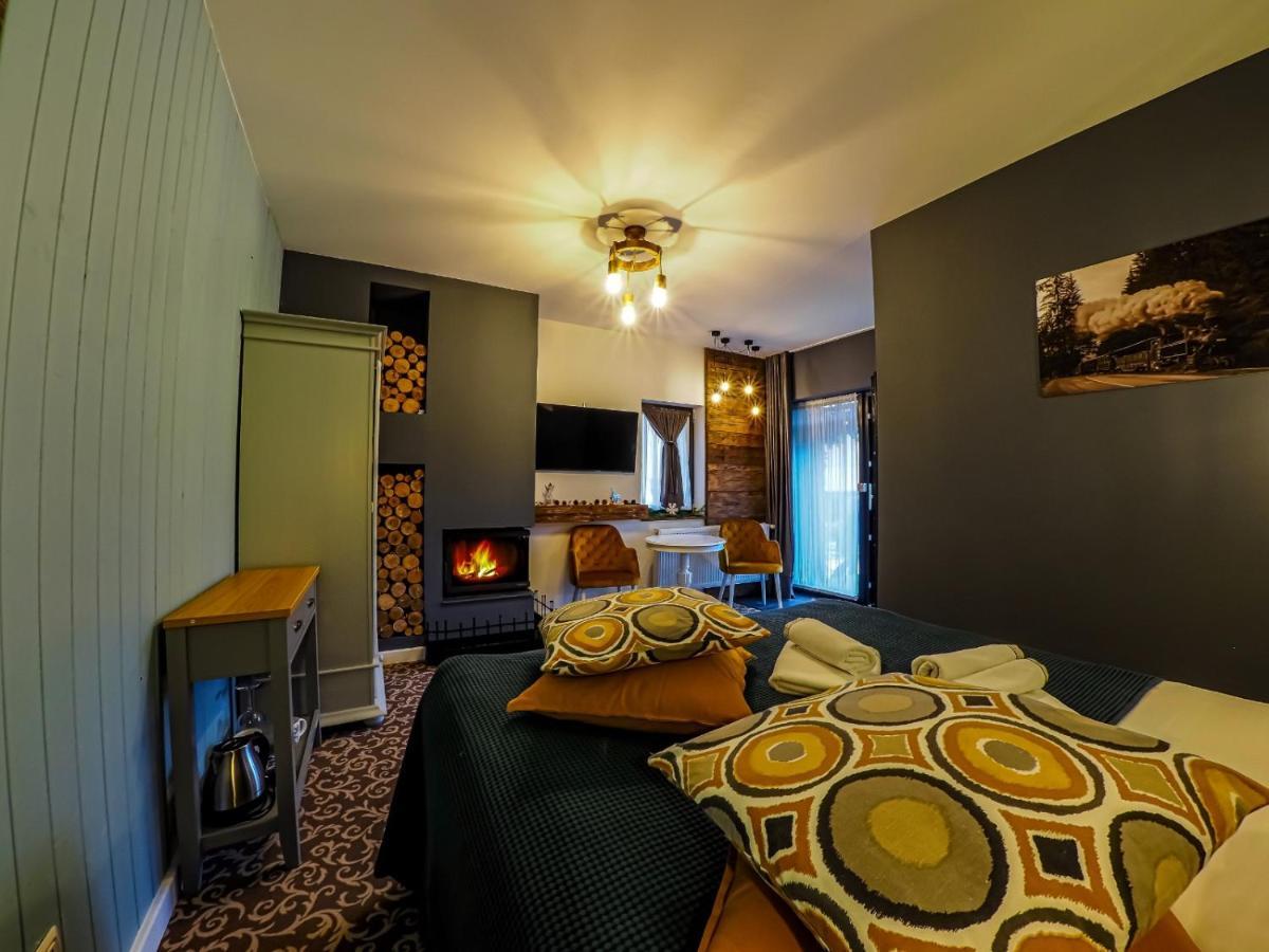 Residence Rooms Bucovina Câmpulung Moldovenesc エクステリア 写真