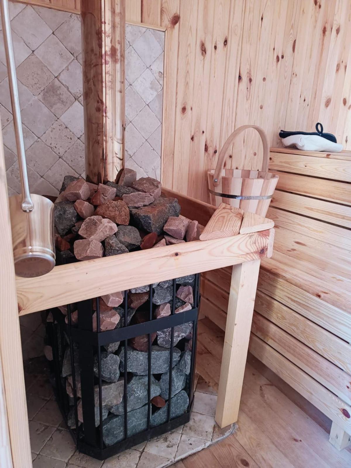 Residence Rooms Bucovina Câmpulung Moldovenesc エクステリア 写真