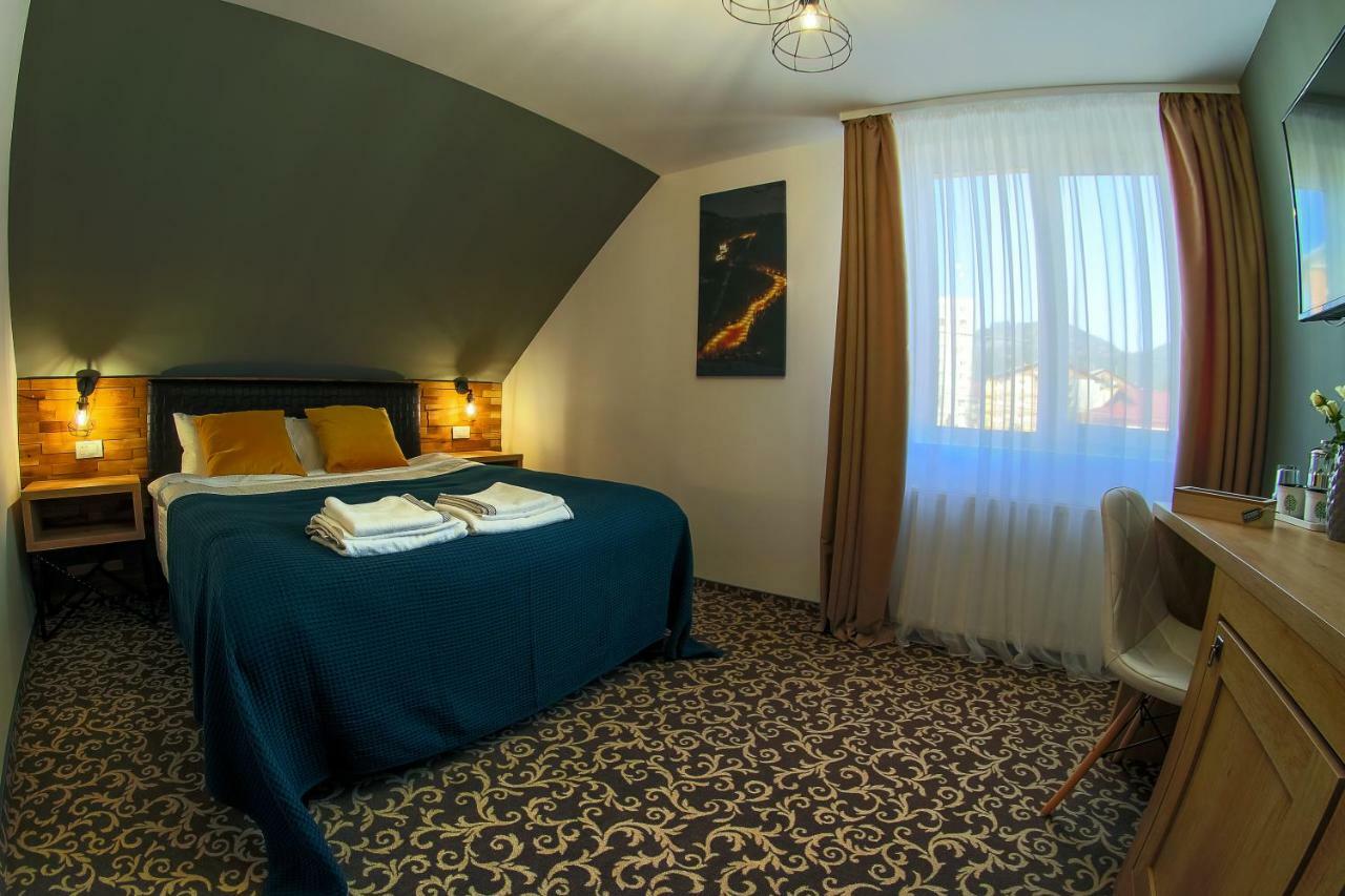 Residence Rooms Bucovina Câmpulung Moldovenesc エクステリア 写真